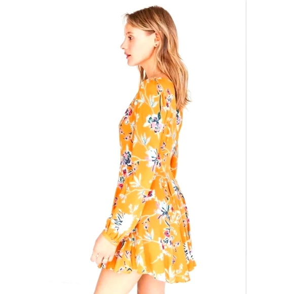 Urban Outfitters Ecote Rosalinda Multifloral Minidress Fit & Flare Side Zip Sz 6 - Picture 4 of 14